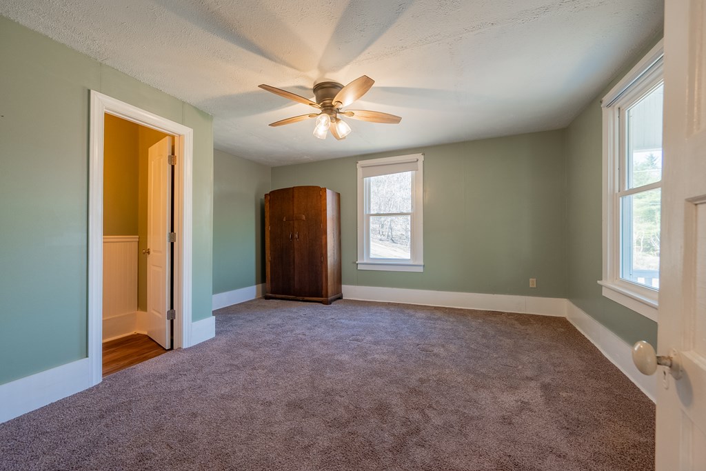 Austinville, Virginia 24312, United States, 3 Bedrooms Bedrooms, ,2 BathroomsBathrooms,Residential,Active,89209