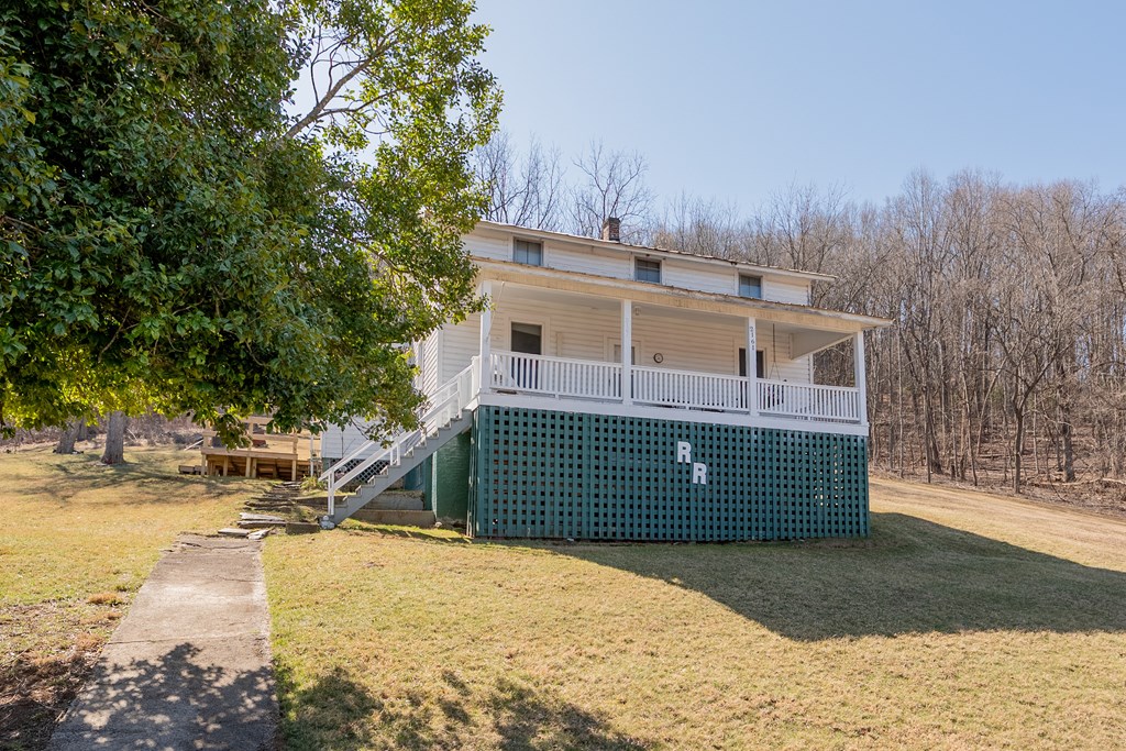 Austinville, Virginia 24312, United States, 3 Bedrooms Bedrooms, ,2 BathroomsBathrooms,Residential,Active,89209