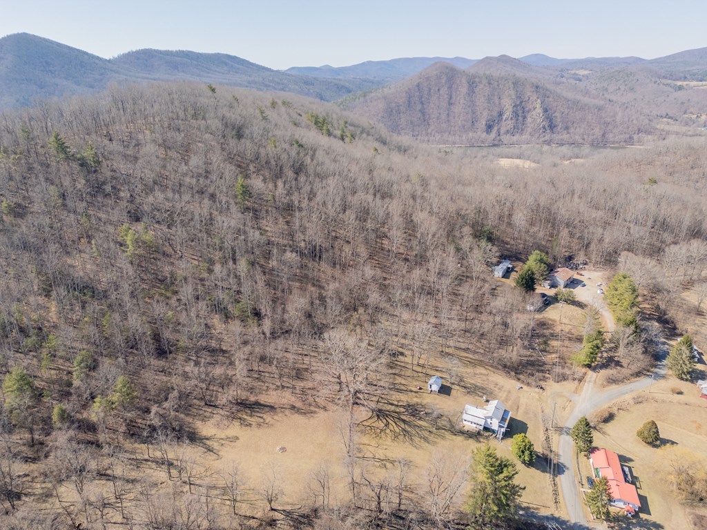 Austinville, Virginia 24312, United States, 3 Bedrooms Bedrooms, ,2 BathroomsBathrooms,Residential,Active,89209