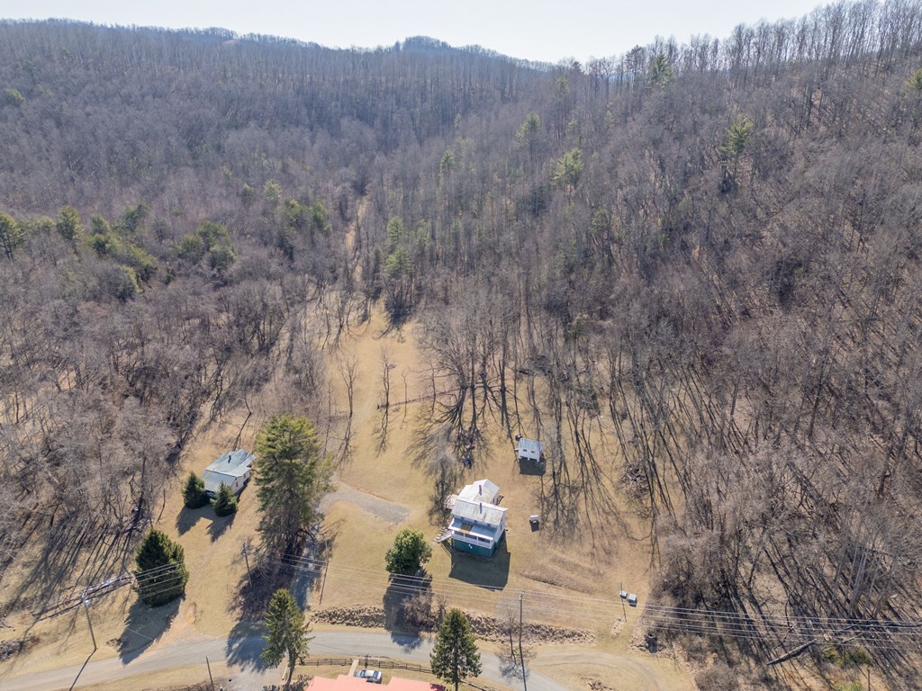 Austinville, Virginia 24312, United States, 3 Bedrooms Bedrooms, ,2 BathroomsBathrooms,Residential,Active,89209