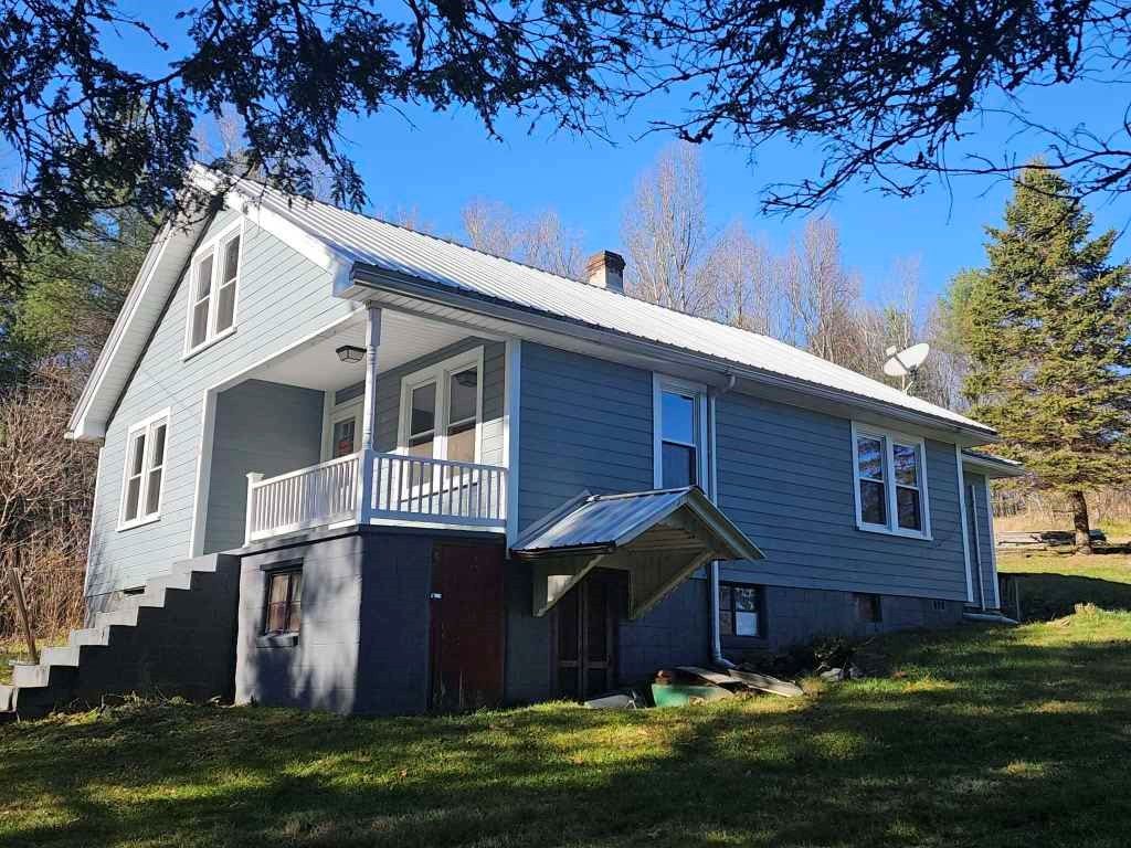 Photo of 116 Pine Ridge Rd, Fries, VA 24330 (MLS # 104315)