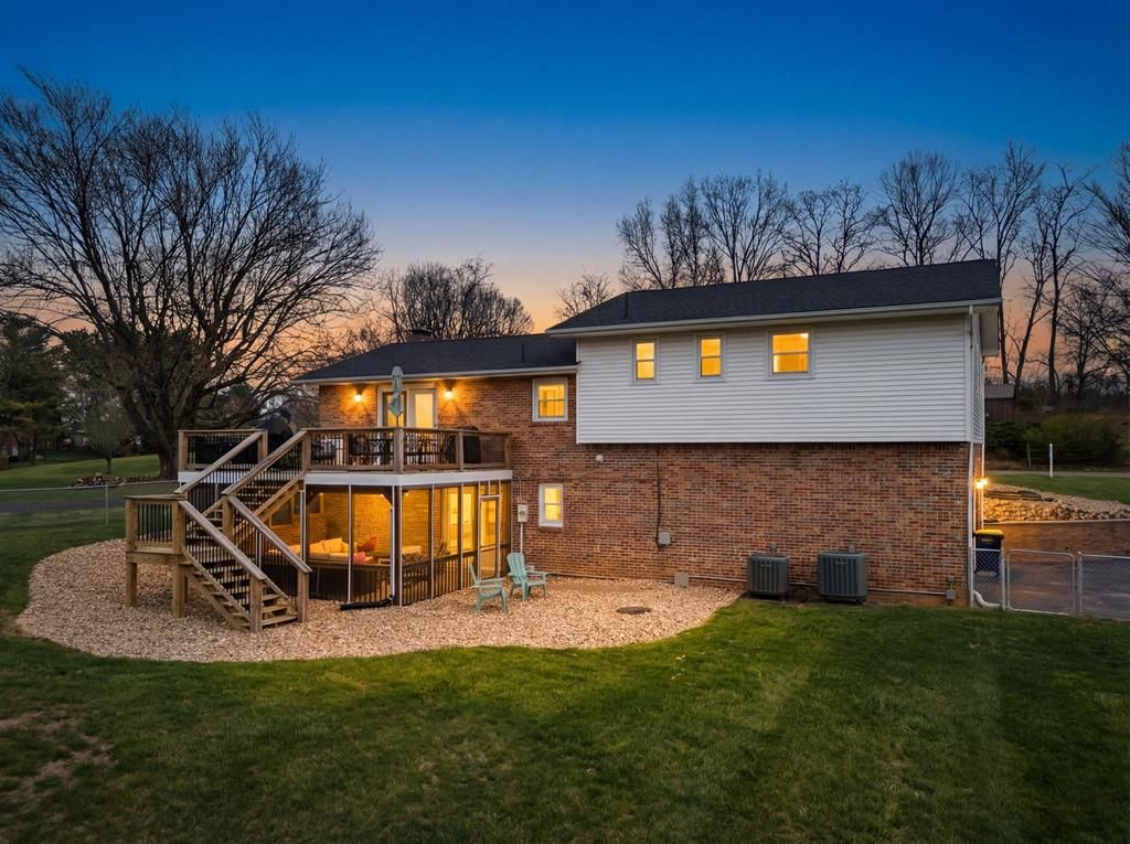 Photo of 19763 McCray Drive, Abingdon, VA 24211 (MLS # 109440)