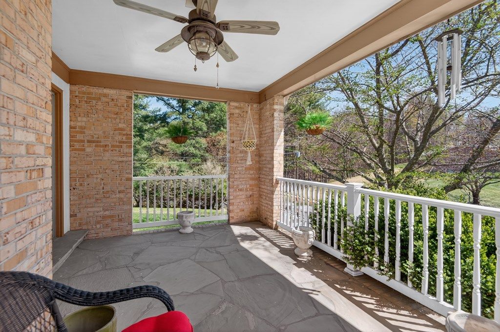 Photo of 134 Lynnhaven Rd, Hillsville, VA 24343 (MLS # 109577)