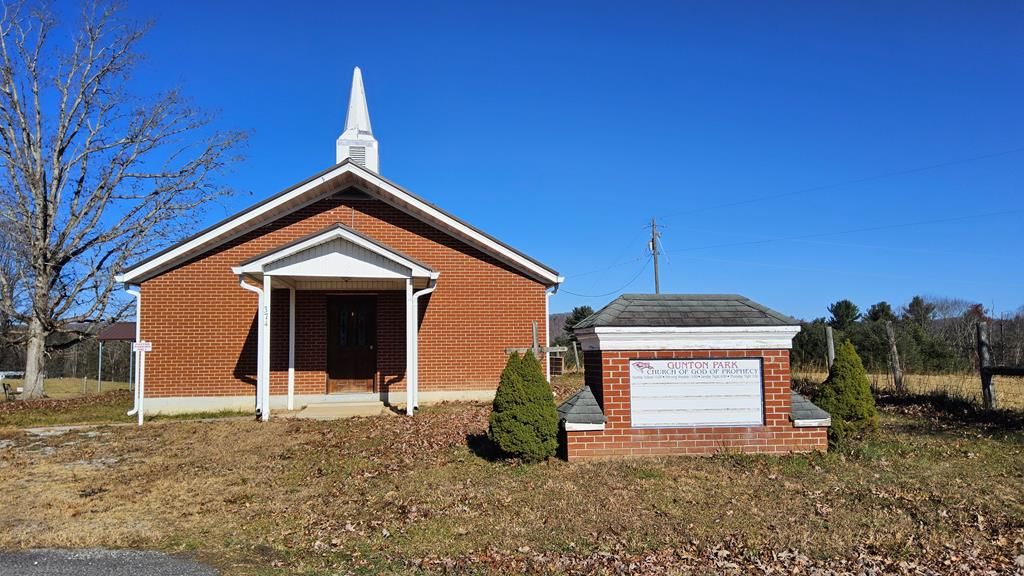 Photo of 374 Gunton Park Road, Max Meadows, VA 24360 (MLS # 104739)