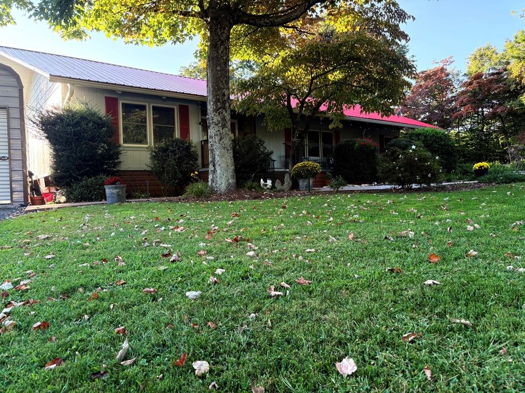 Photo of 442 Old Ridge Trail, Fancy Gap, VA 24328 (MLS # 103485)