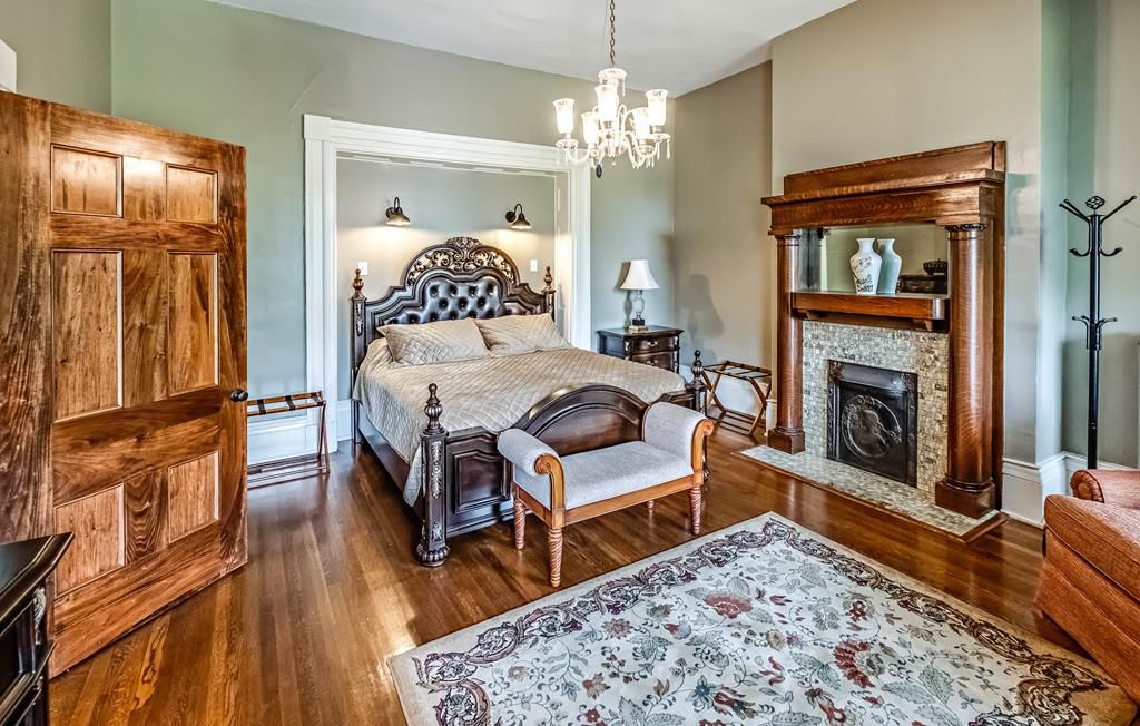 Photo of 115 Thompson St, Tazewell, VA 24651 (MLS # 109450)