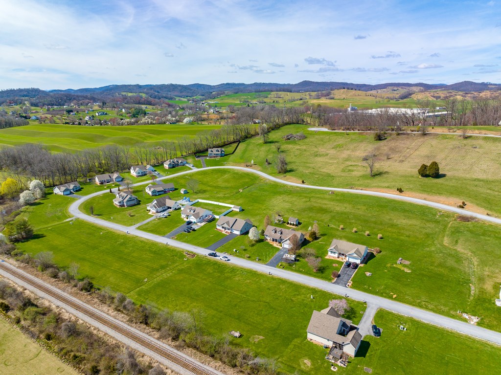 Abingdon, Virginia 24210, United States, ,Land,Active,73451