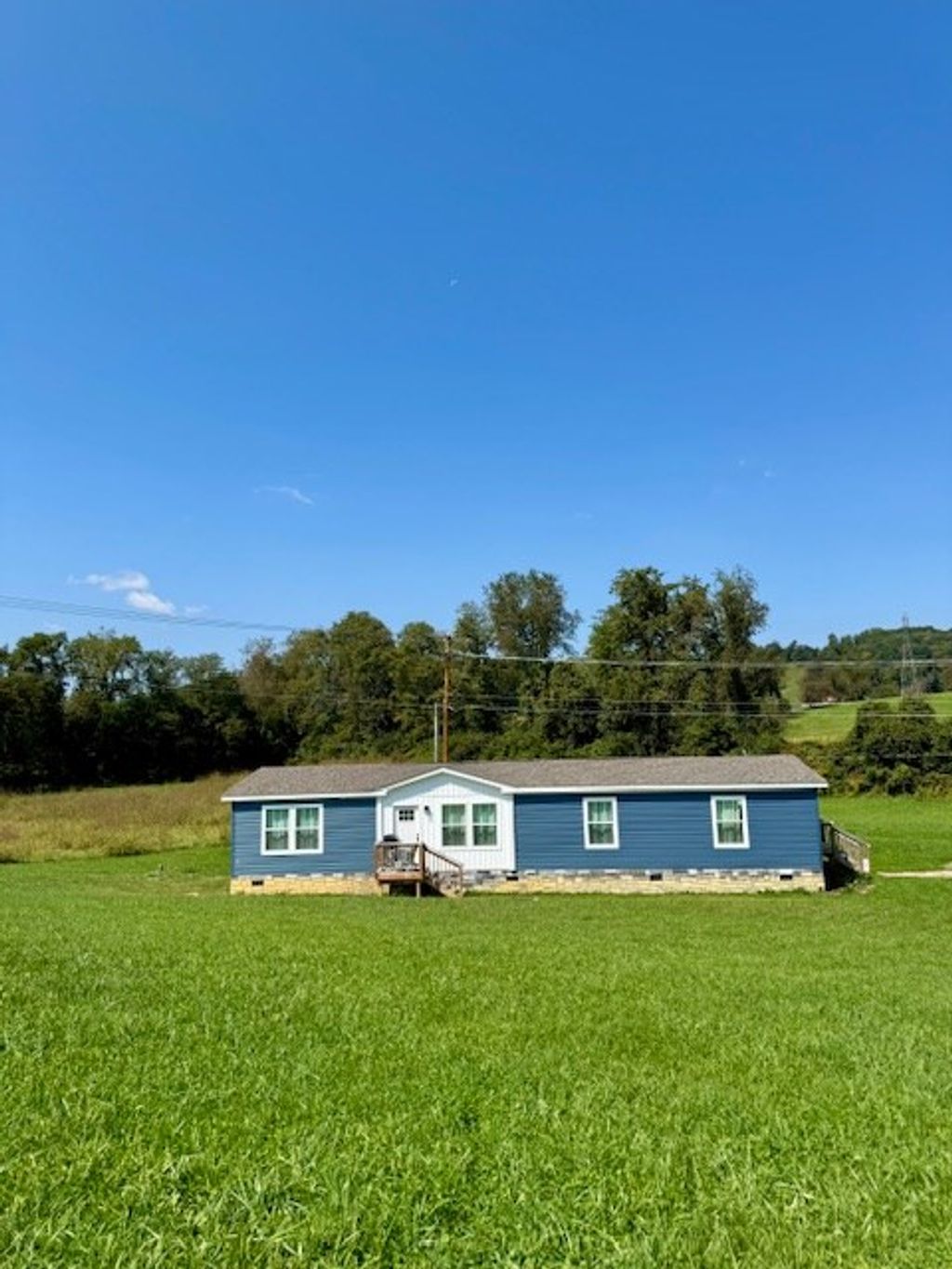 Photo of 18501 18501 Repass Rd, Abingdon, VA 24210 (MLS # 103459)