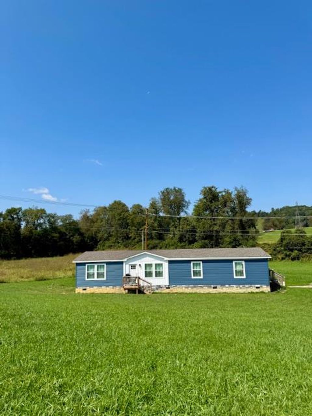 Photo of 18501 18501 Repass Rd, Abingdon, VA 24210 (MLS # 103459)