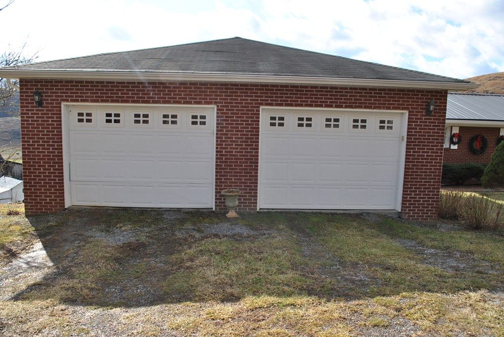 Photo of 8857 Redbud Hwy, Honaker, VA 24260 (MLS # 104566)