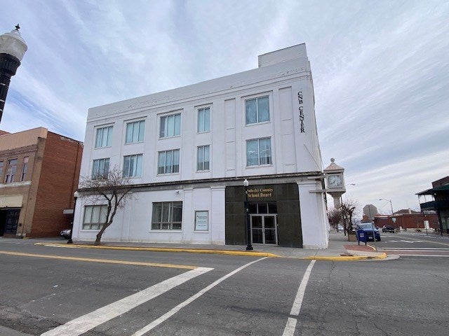 202 N Washington Avenue