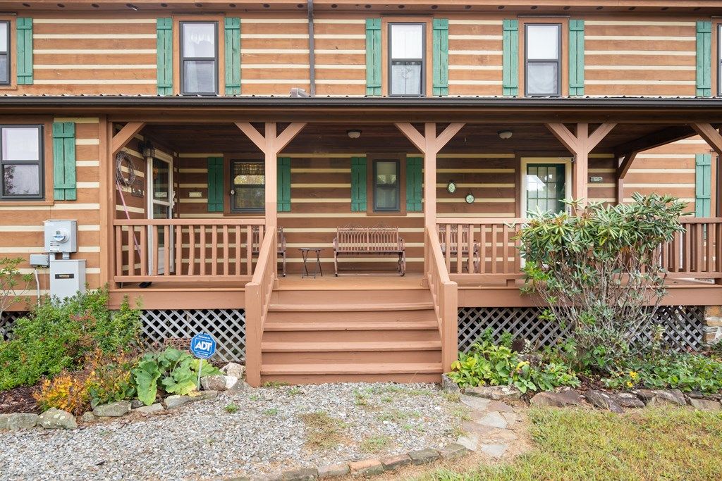 Photo of 840 Carsonville Rd, Elk Creek, VA 24326 (MLS # 103575)