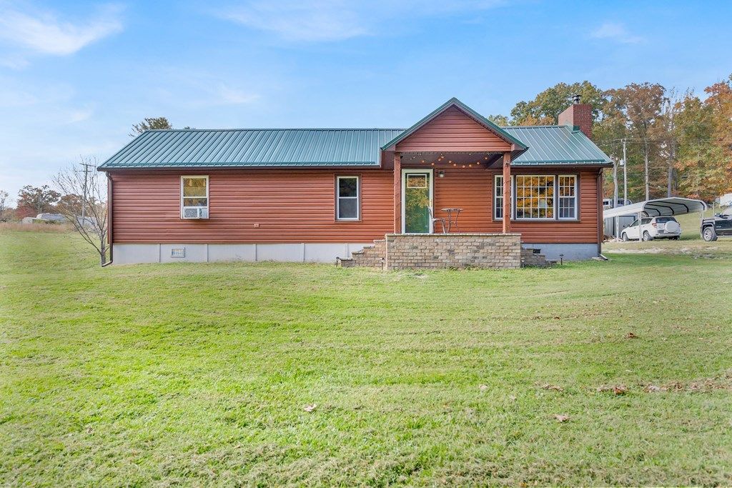 Photo of 4616 Rakes Drive, Dublin, VA 24084 (MLS # 109784)