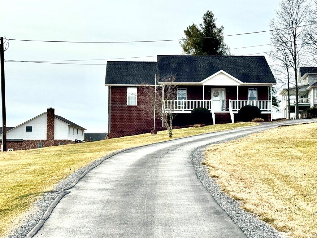 Photo of 177 Bland Street, North Tazewell, VA 24630 (MLS # 105841)