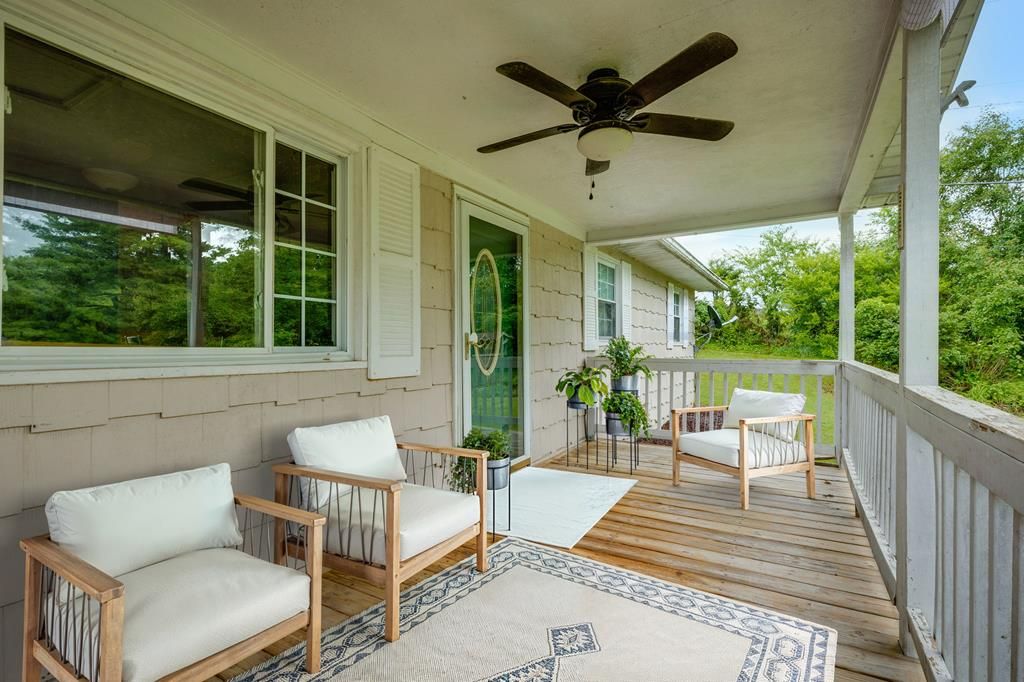 Photo of 194 Circle Drive, Castlewood, VA 24224 (MLS # 110312)