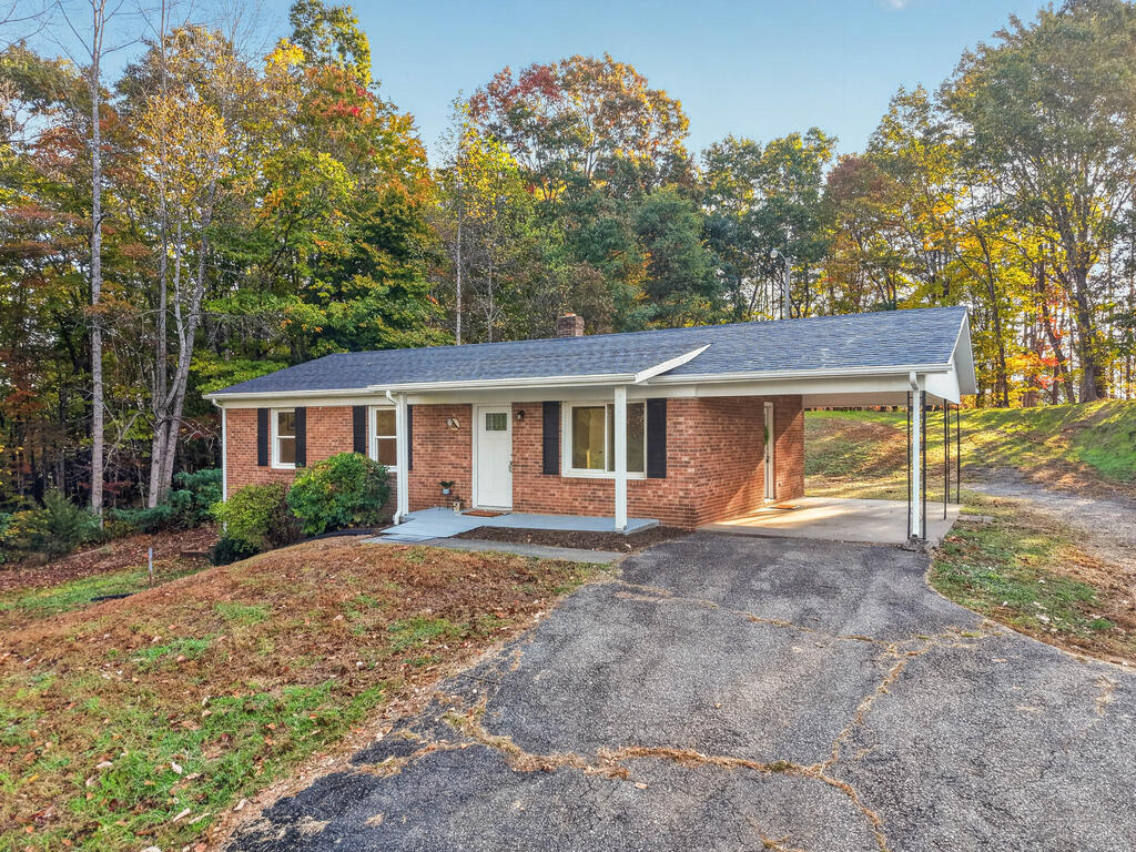 Photo of 4844 Fairystone Park, Stuart, VA 24171 (MLS # 112500)