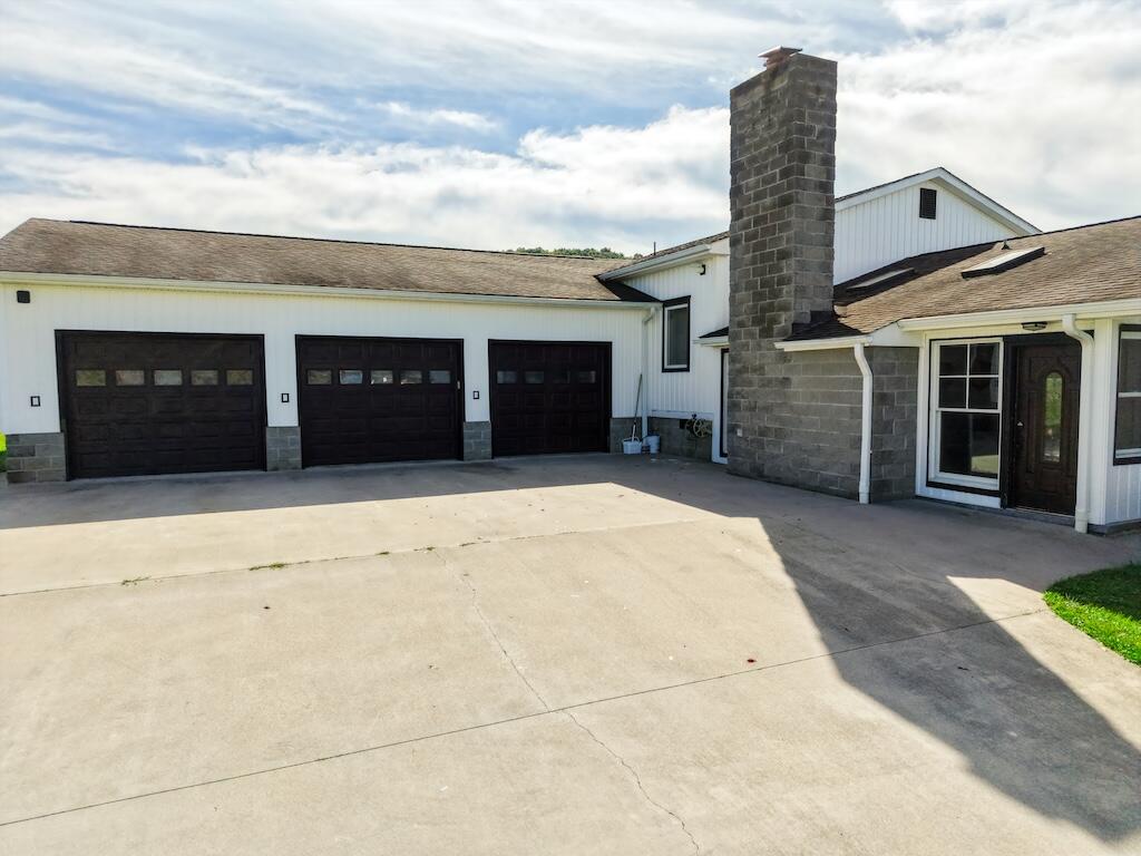 1421 Duncans Chapel Rd