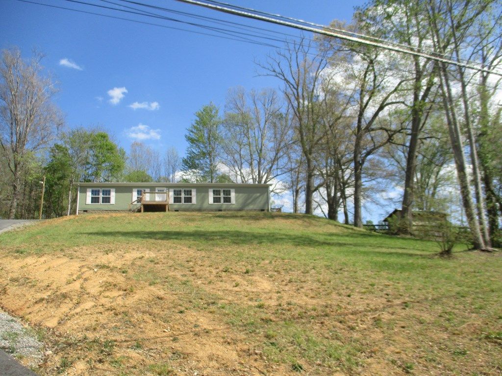 Photo of 8460 Reedy Creek Rd, Bristol, VA 24202 (MLS # 109646)