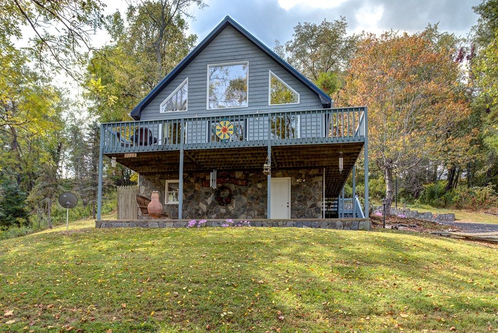 Photo of 2164 River Bend Road, Mouth of Wilson, VA 24363 (MLS # 103503)