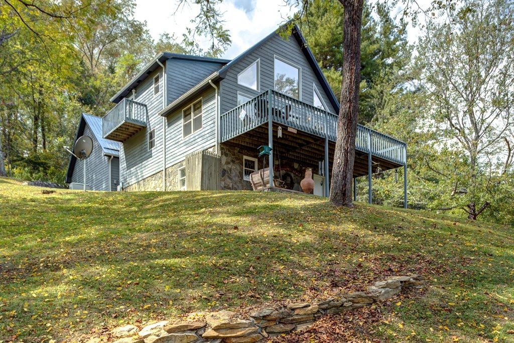 Photo of 2164 River Bend Road, Mouth of Wilson, VA 24363 (MLS # 103503)