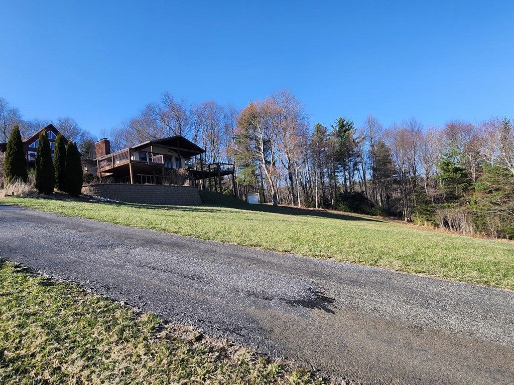 Photo of TBD Alpine Way #Lot 5 Block D, Fancy Gap, VA 24328 (MLS # 103840)