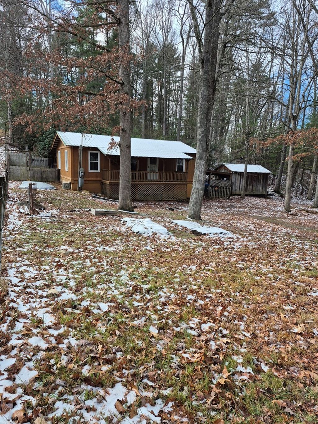 Photo of 164 Deer Hollow Rd, Sugar Grove, VA 24375 (MLS # 104324)