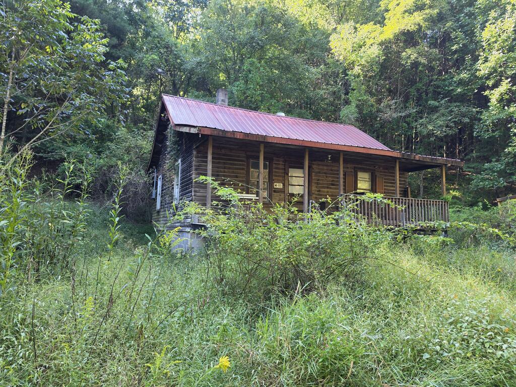 Photo of 123 Cardinal Rd #0, Galax, VA 24333 (MLS # 111926)