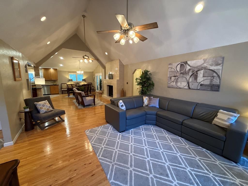 Photo of 1148 Sierra Dr, Oakwood, VA 24631 (MLS # 109761)