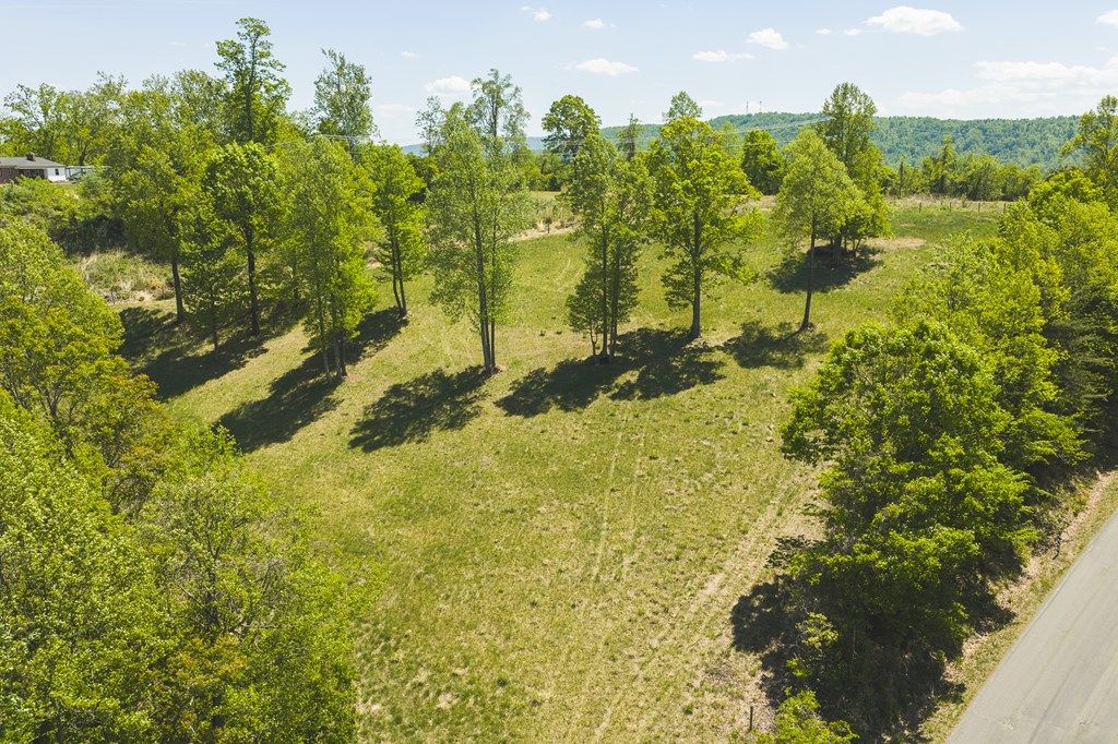 Photo of TBD Fishburn Mountain Rd, Rocky Mount, VA 24151 (MLS # 109843)