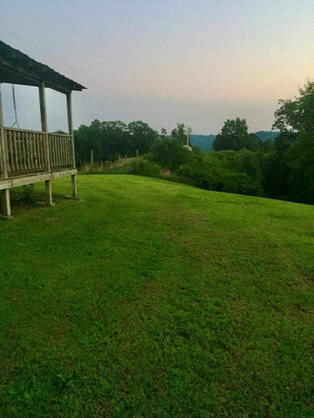 Photo of 4691 White Mountain Rd, Jewell Ridge, VA 24622 (MLS # 109179)