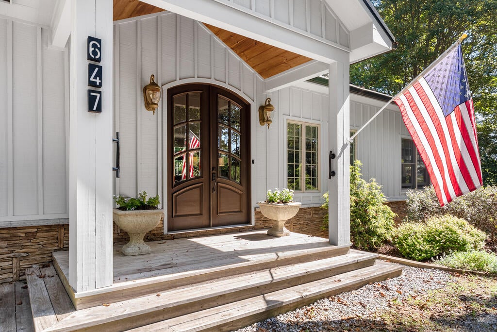 Photo of 647 Thunderhill Rd, Fancy Gap, VA 24328 (MLS # 111972)