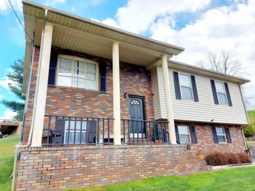 Photo of 428 Westview Street, Pounding Mill, VA 24637 (MLS # 104139)