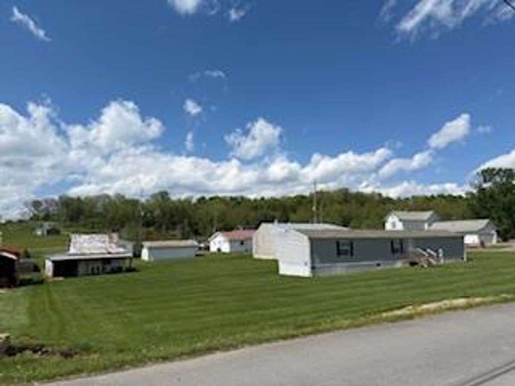 Photo of 16111 Orleans Drive, Abingdon, VA 24210 (MLS # 109553)