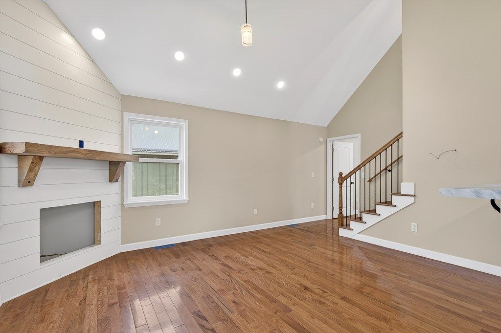 Photo of 410 Look Avenue, Marion, VA 24354 (MLS # 109307)