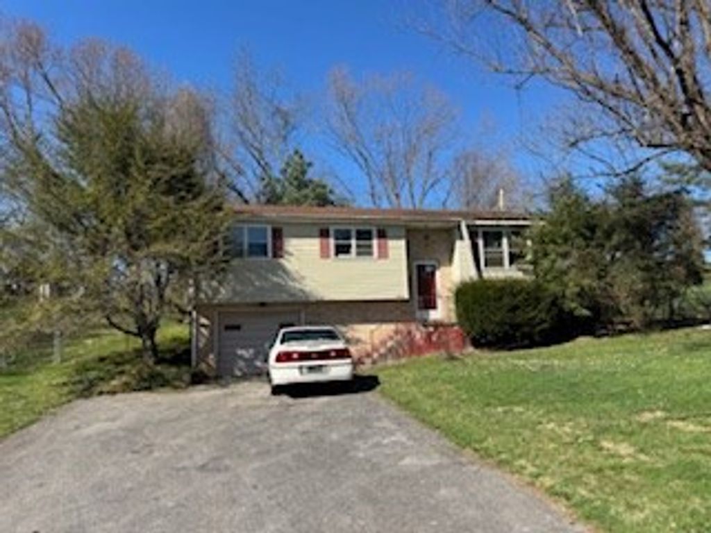 Photo of 3125 Old Stage Road, Glade Spring, VA 24340 (MLS # 109121)