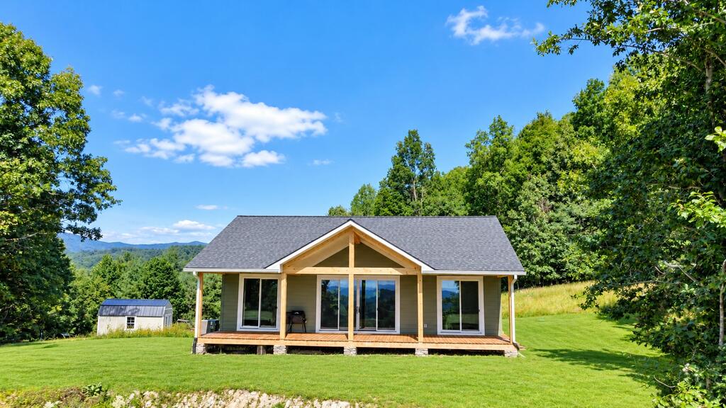 Photo of 2604 Grassy Creek Rd, Mouth of Wilson, VA 24363 (MLS # 111894)