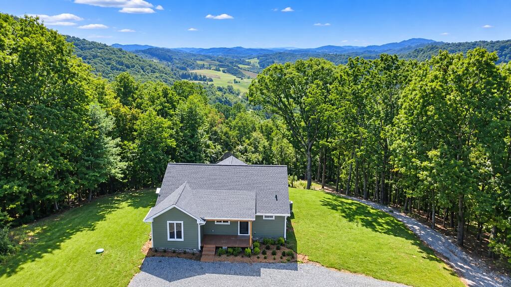Photo of 2604 Grassy Creek Rd, Mouth of Wilson, VA 24363 (MLS # 111894)