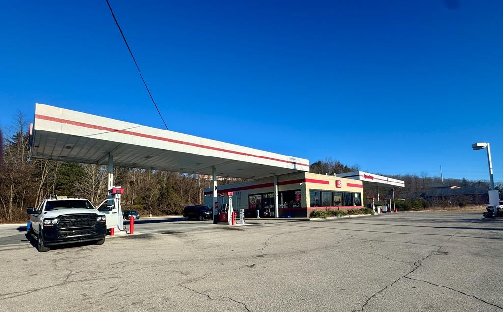 Photo of 3980 S Main Street, Blacksburg, VA 24060 (MLS # 109209)