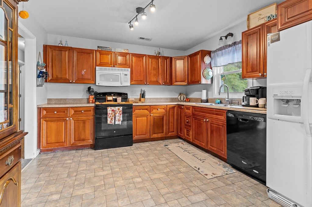 Photo of 317 Clover Street, Galax, VA 24333 (MLS # 103559)