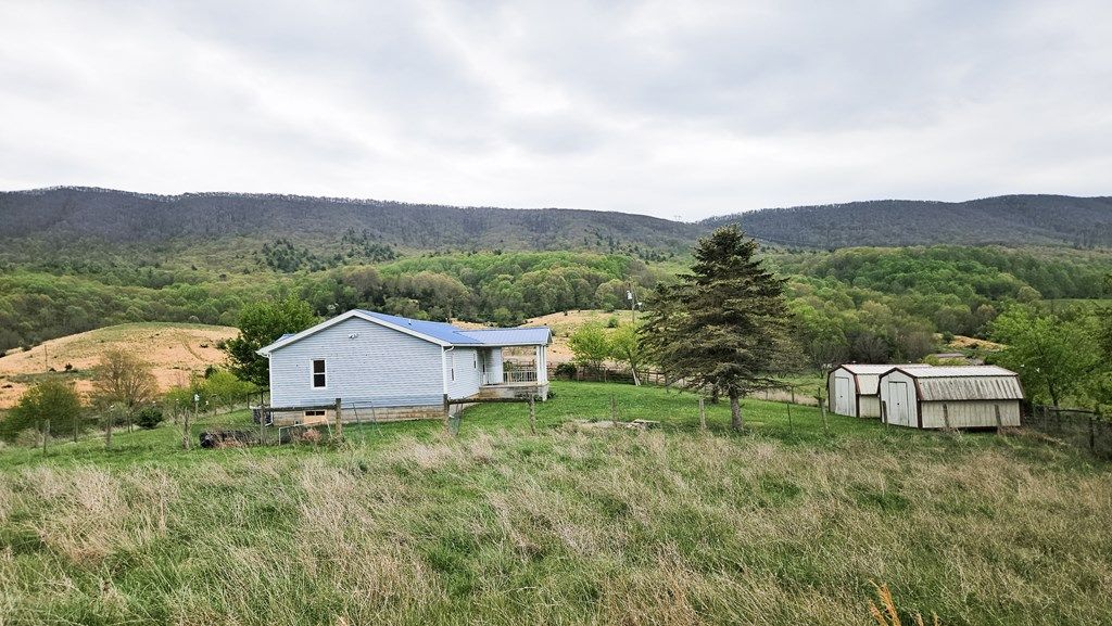 Photo of 2241 Skydusky Rd, Bland, VA 24315 (MLS # 109772)