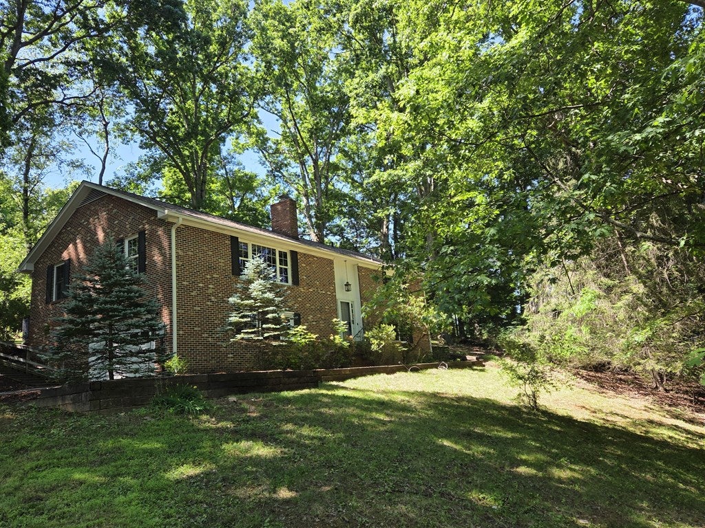 7228 Timberlane Dr