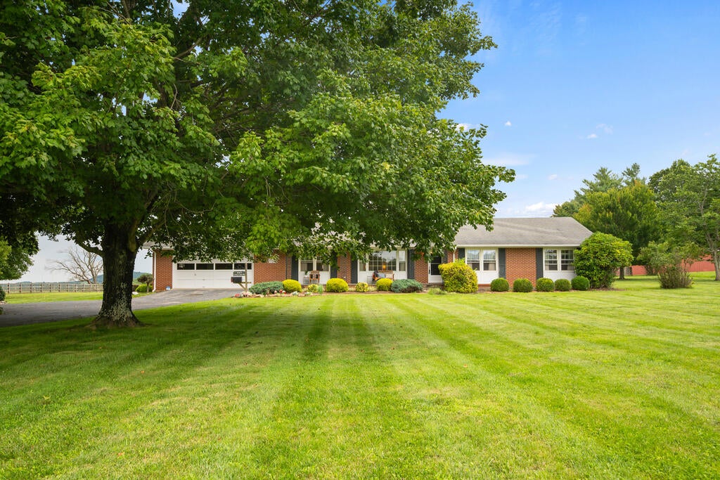 Photo of 447 Long Level Rd, Floyd, VA 24091 (MLS # 111451)