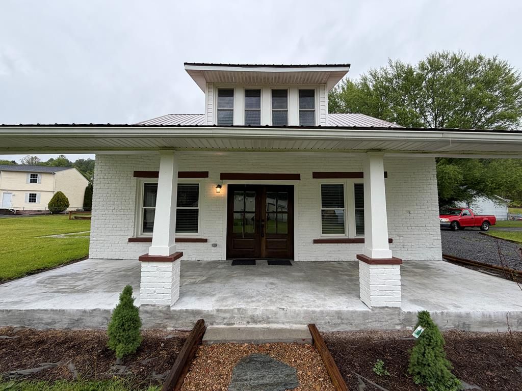 Photo of 110 Vincent Lane, Richlands, VA 24641 (MLS # 110050)
