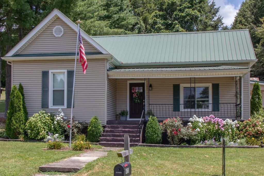 Photo of 435 Sulpher Spring Road, Chilhowie, VA 24319 (MLS # 109258)