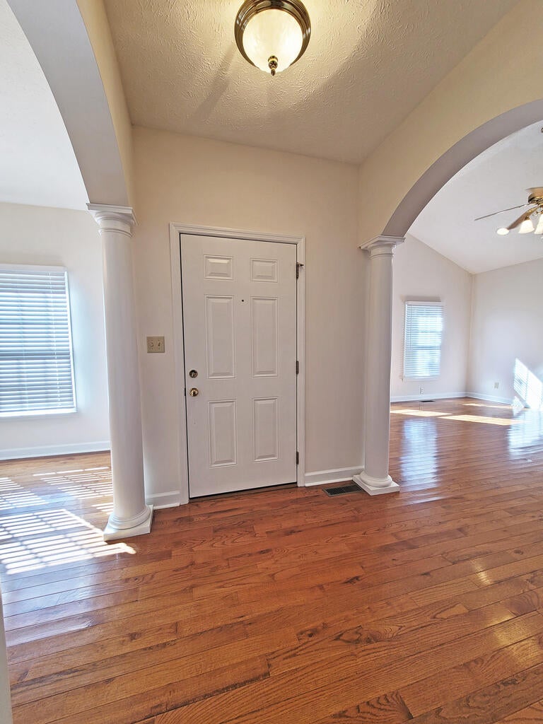 Photo of 20252 Millbrooke Drive, Abingdon, VA 24211 (MLS # 112294)