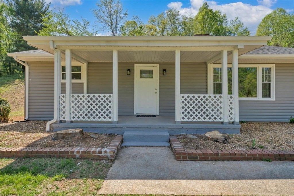 Photo of 112 Frankie Lane, Stuart, VA 24171 (MLS # 109656)