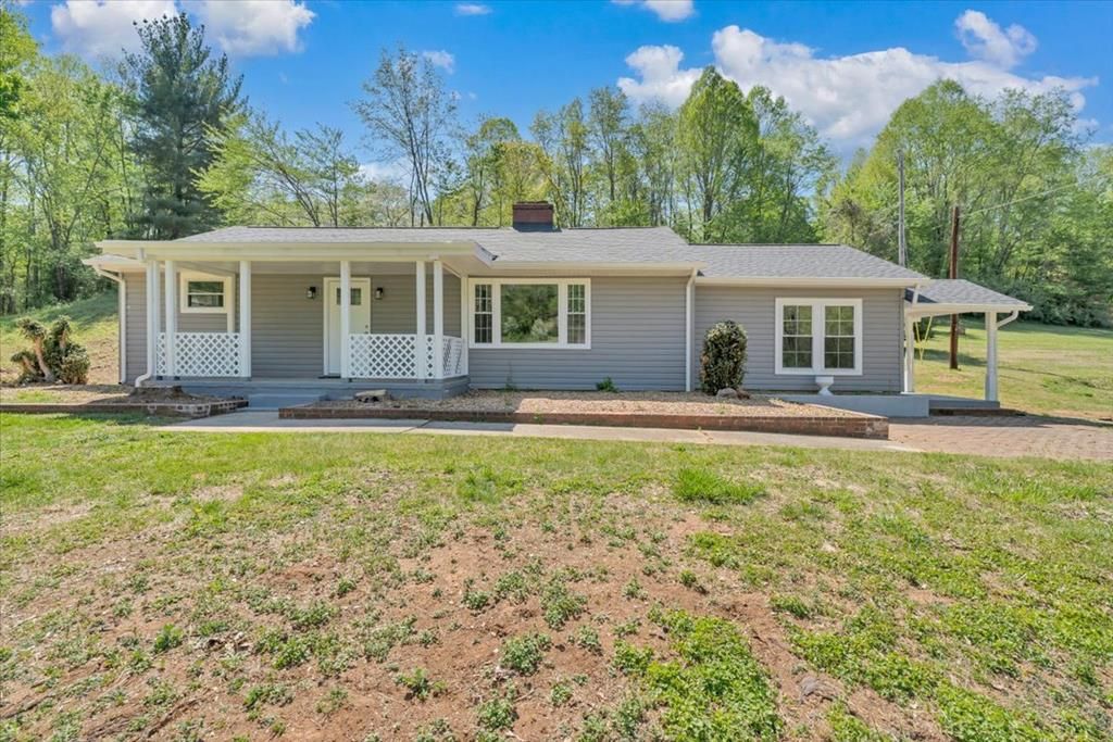 Photo of 112 Frankie Lane, Stuart, VA 24171 (MLS # 109656)