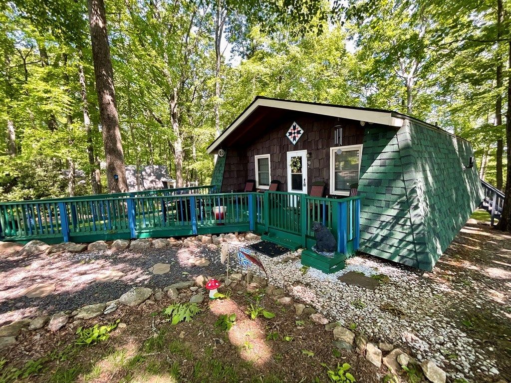 Photo of 50 Alpine Crest, Fancy Gap, VA 24328 (MLS # 110594)
