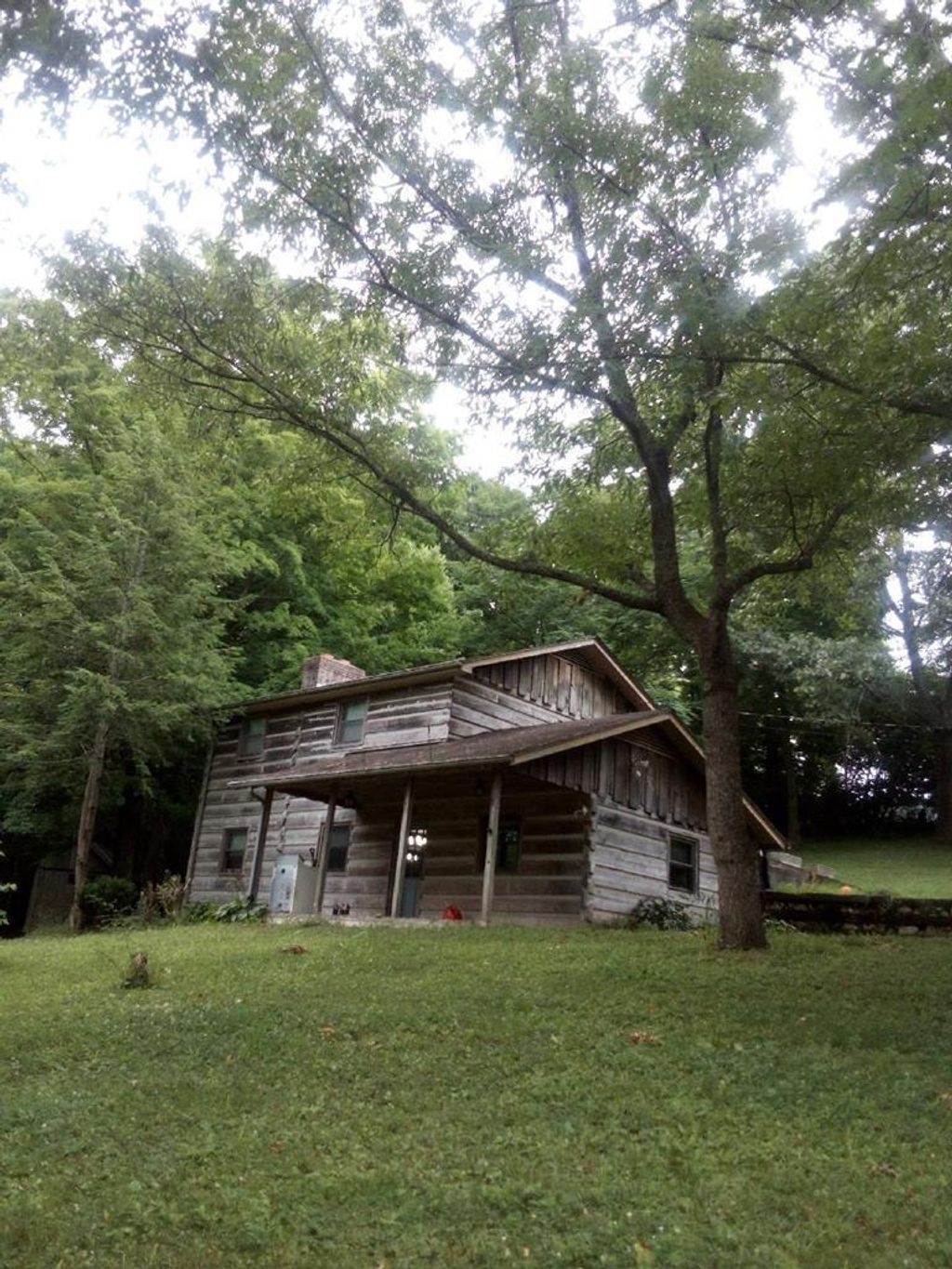 Photo of 386 Keen Road, Pounding Mill, VA 24637 (MLS # 104409)