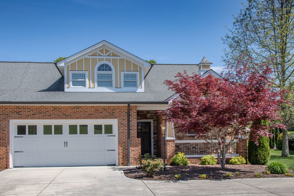 Bristol, Virginia 24202, United States, 3 Bedrooms Bedrooms, ,3 BathroomsBathrooms,Residential,Active,2525